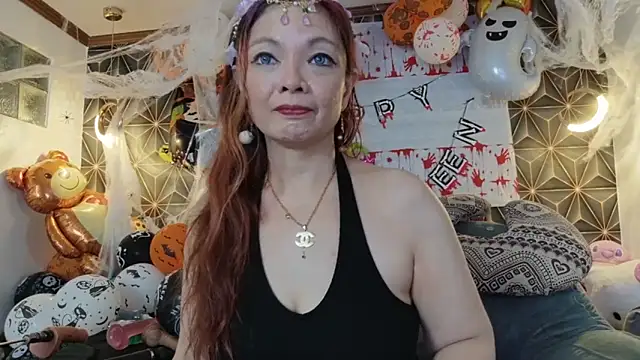 yummymeily online show from November 2, 2:30 pm