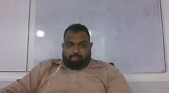 Snapshot of FatCockBoySL chatting on February 27, 12:13 pm FatCockBoySL online show from February 27, 12:13 pm