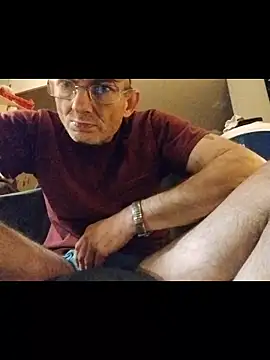 ROBERT0516 online show from October 31, 4:02 am