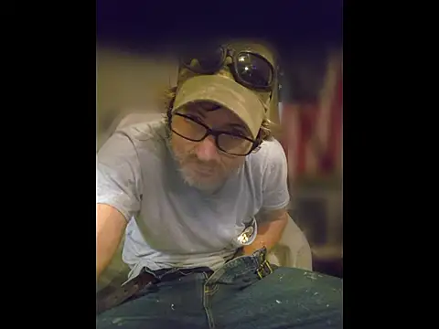 ROBERT0516 online show from June 25, 10:03 pm