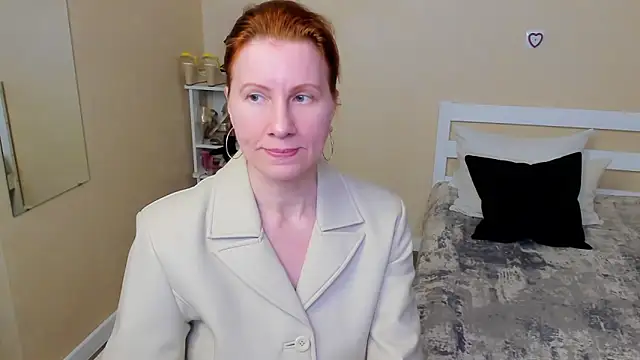 FoxySophia online show from September 30, 3:39 pm