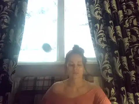 LindaStarS online show from January 28, 5:43 am