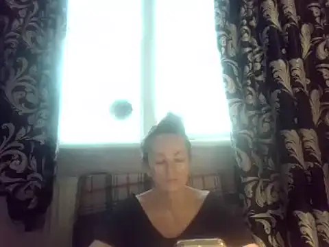 LindaStarS online show from February 6, 5:35 am