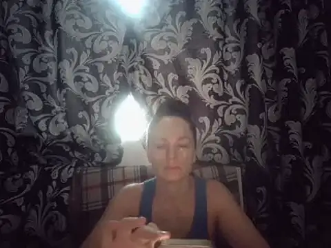 LindaStarS online show from February 20, 5:44 am