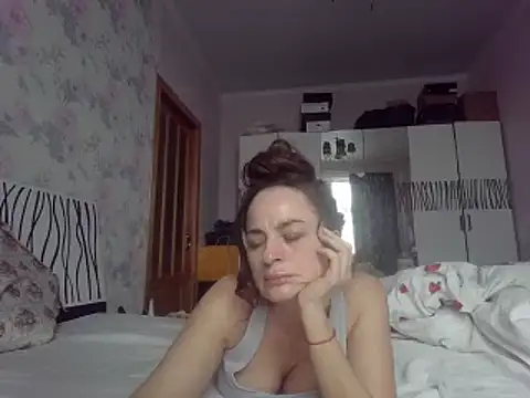 LindaStarS online show from March 2, 2:10 pm