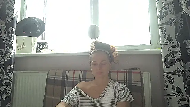 LindaStarS online show from May 14, 3:41 pm