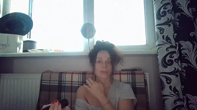 LindaStarS online show from May 15, 5:31 pm