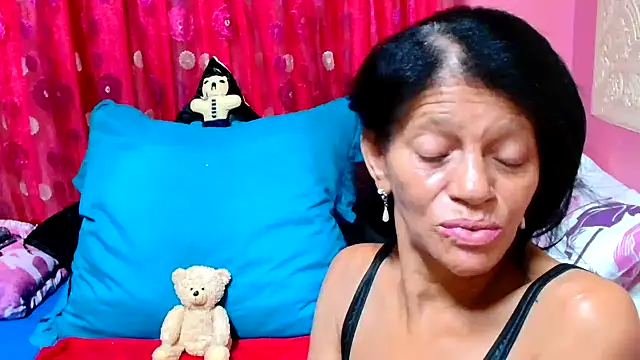 SLUTTYROXY online show from January 30, 8:42 pm
