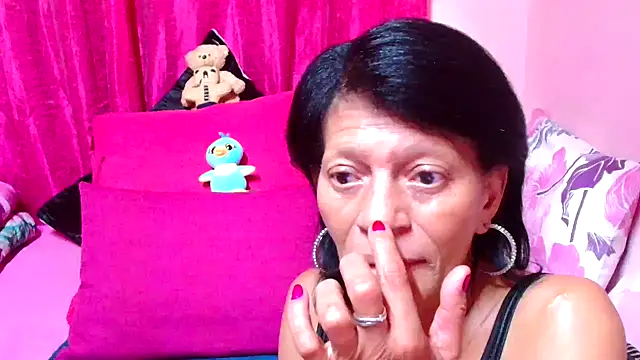 SLUTTYROXY online show from December 1, 6:13 pm