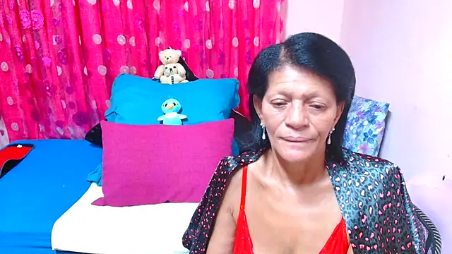 SLUTTYROXY online show from February 14, 8:05 pm