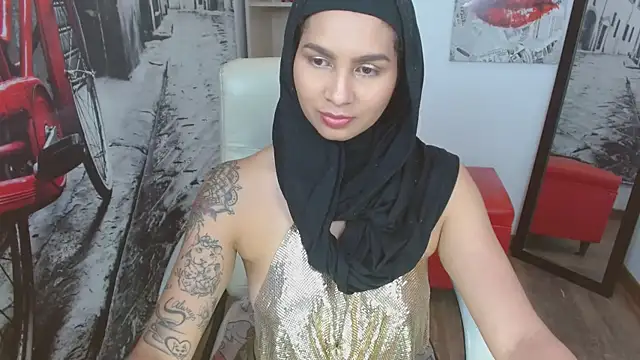 Snapshot of Shay__lee chatting on February 13, 11:26 pm Shay lee online show from February 13, 11:26 pm