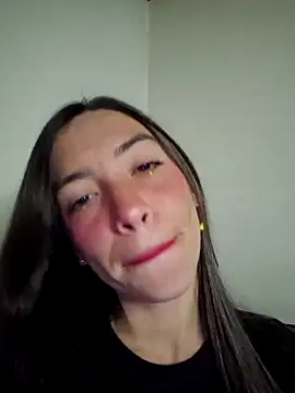 loveuu-bae online show from November 8, 12:00 am