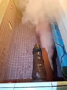 UncutHammer69 online show from November 25, 4:56 am