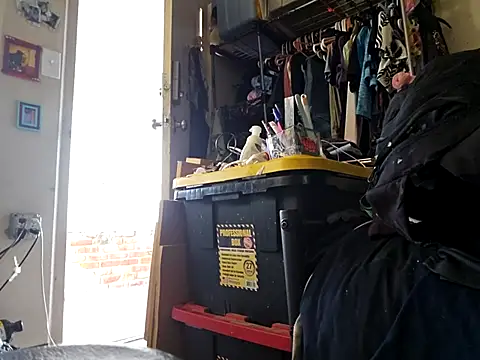 UncutHammer69 online show from January 7, 8:00 pm