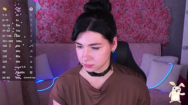 EmilyCandyy online show from May 7, 6:08 am