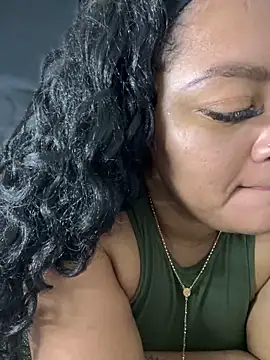 yanza2002 online show from February 1, 12:07 am