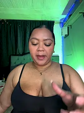 yanza2002 online show from October 18, 12:02 am