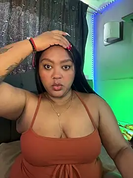 yanza2002 online show from March 8, 6:01 pm