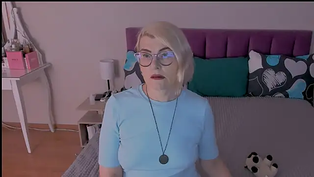 sabrinamacmarren online show from January 25, 12:26 pm