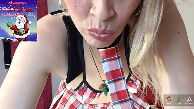 Snapshot of samanthaExsotic chatting on December 19, 12:45 pm samanthaExsotic online show from December 19, 12:45 pm