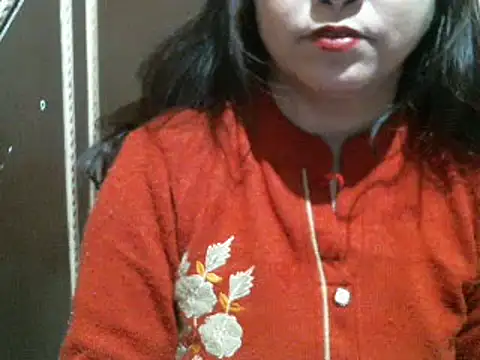 Snapshot of UrsMansi chatting on December 15, 7:46 am UrsMansi online show from December 15, 7:46 am