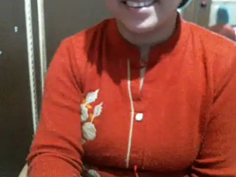 Snapshot of UrsMansi chatting on December 23, 7:28 am UrsMansi online show from December 23, 7:28 am