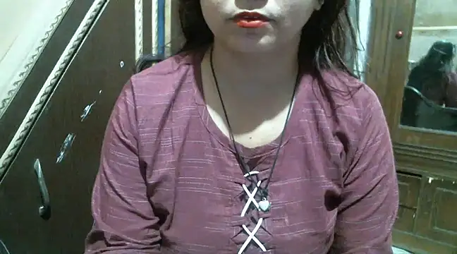 Snapshot of UrsMansi chatting on March 3, 3:30 am UrsMansi online show from March 3, 3:30 am