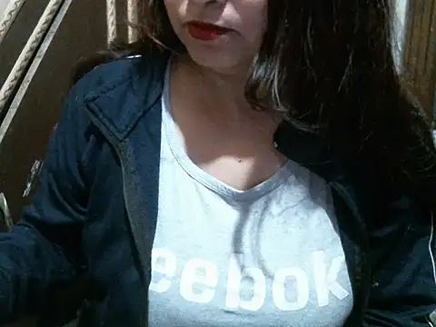 Snapshot of UrsMansi chatting on February 18, 11:22 pm UrsMansi online show from February 18, 11:22 pm