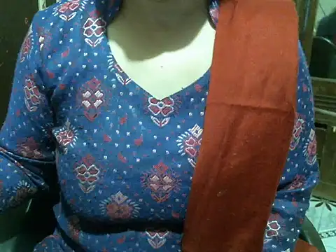 Snapshot of UrsMansi chatting on February 20, 5:26 am UrsMansi online show from February 20, 5:26 am