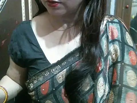 Snapshot of UrsMansi chatting on March 31, 4:02 am UrsMansi online show from March 31, 4:02 am