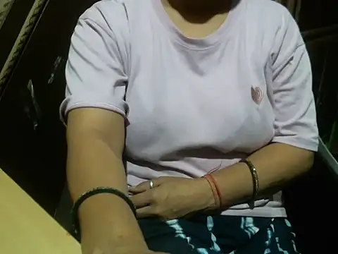 UrsMansi online show from June 8, 1:28 am