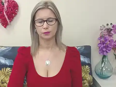 DoreenSexy online show from December 2, 7:25 am