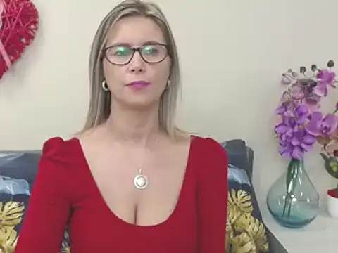 DoreenSexy online show from December 4, 1:31 pm