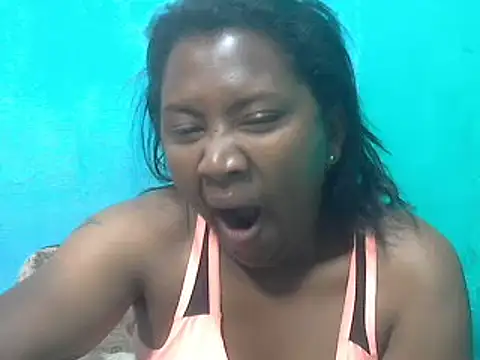 cutybigass online show from October 22, 7:35 pm