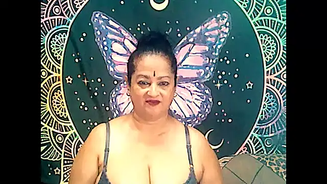 Snapshot of matureindian chatting on January 26, 5:23 pm matureindian online show from January 26, 5:23 pm