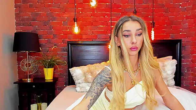 ChristynaRoss online show from January 10, 8:21 pm