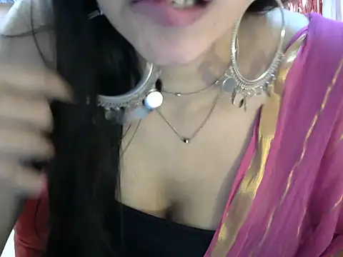 indianbae01 online show from February 14, 3:54 am