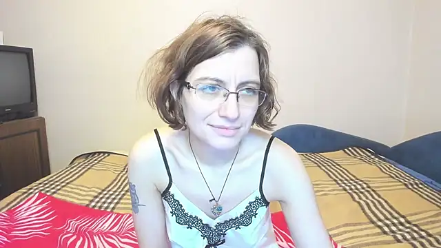 MarilynDream online show from December 3, 12:24 am