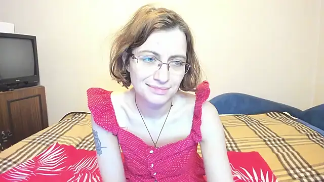 MarilynDream online show from December 4, 5:33 pm