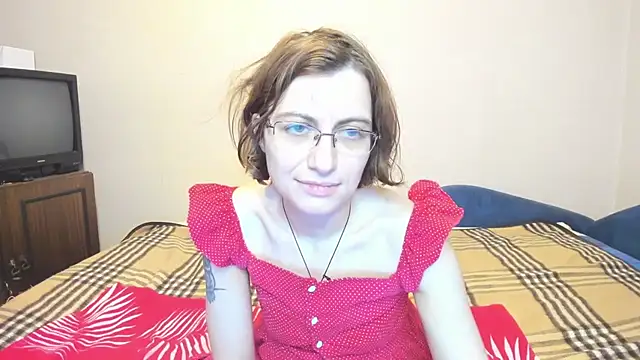 MarilynDream online show from December 4, 11:46 pm