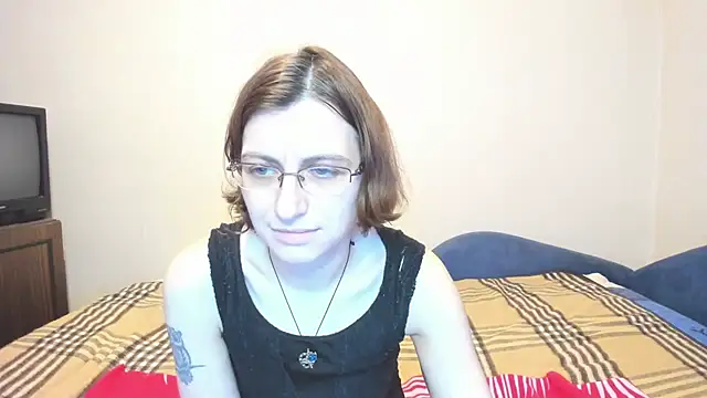 MarilynDream online show from December 18, 4:49 pm