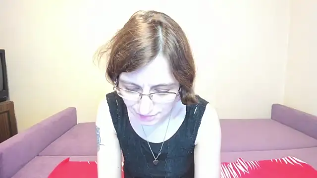 MarilynDream online show from March 19, 1:10 am