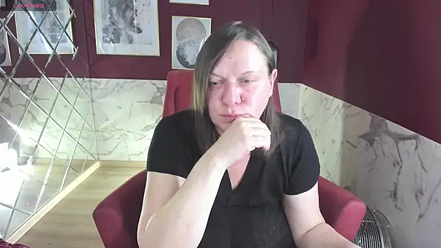 Snapshot of KellyPerfection chatting on October 14, 5:41 am KellyPerfection online show from October 14, 5:41 am