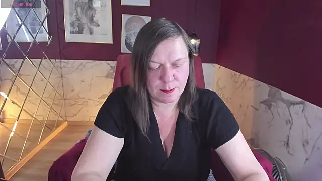 Snapshot of KellyPerfection chatting on October 28, 5:59 pm KellyPerfection online show from October 28, 5:59 pm