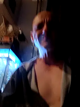 peter40bi online show from September 28, 1:55 am