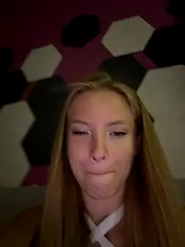 AnastasiaAniess online show from October 11, 7:01 pm