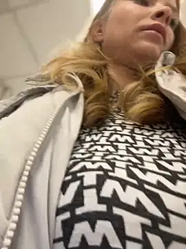 AnastasiaAniess online show from October 17, 6:54 pm