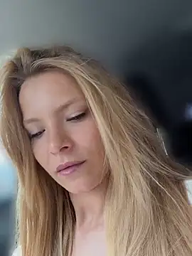 AnastasiaAniess online show from May 15, 2:02 pm