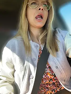 AnastasiaAniess online show from May 16, 6:32 am