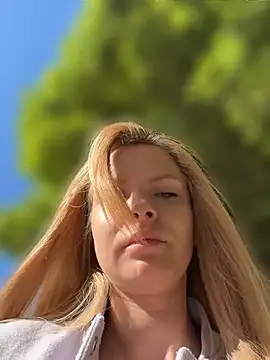 AnastasiaAniess online show from May 17, 7:17 am